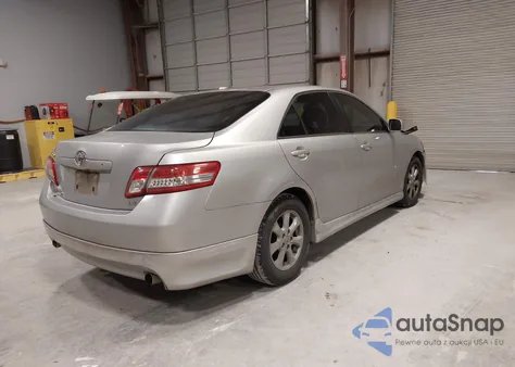 2011 Toyota Camry Le from USA, damaged, VIN 4T1BF3EK6BU752098